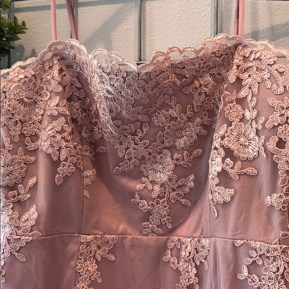 Dress! - Picture 3 of 4